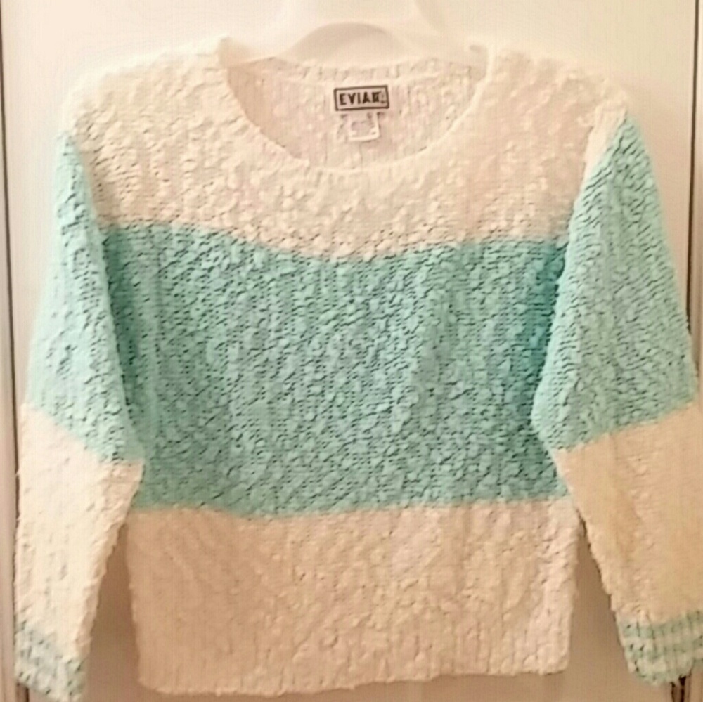 COPY - Cute 80's Sweater!!
